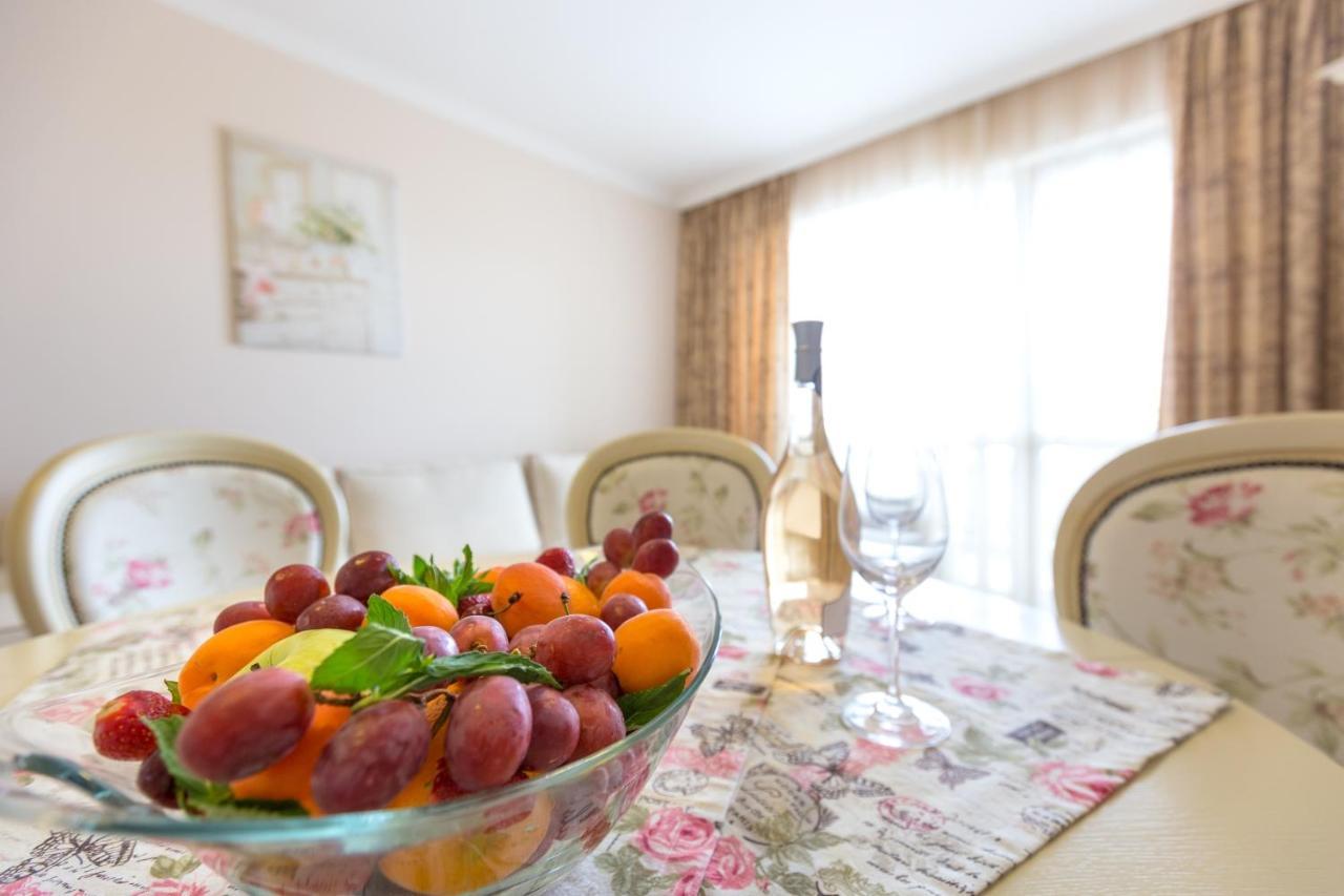 VILLA FLORENCE Apart Hotel Sveti Vlas Buitenkant foto