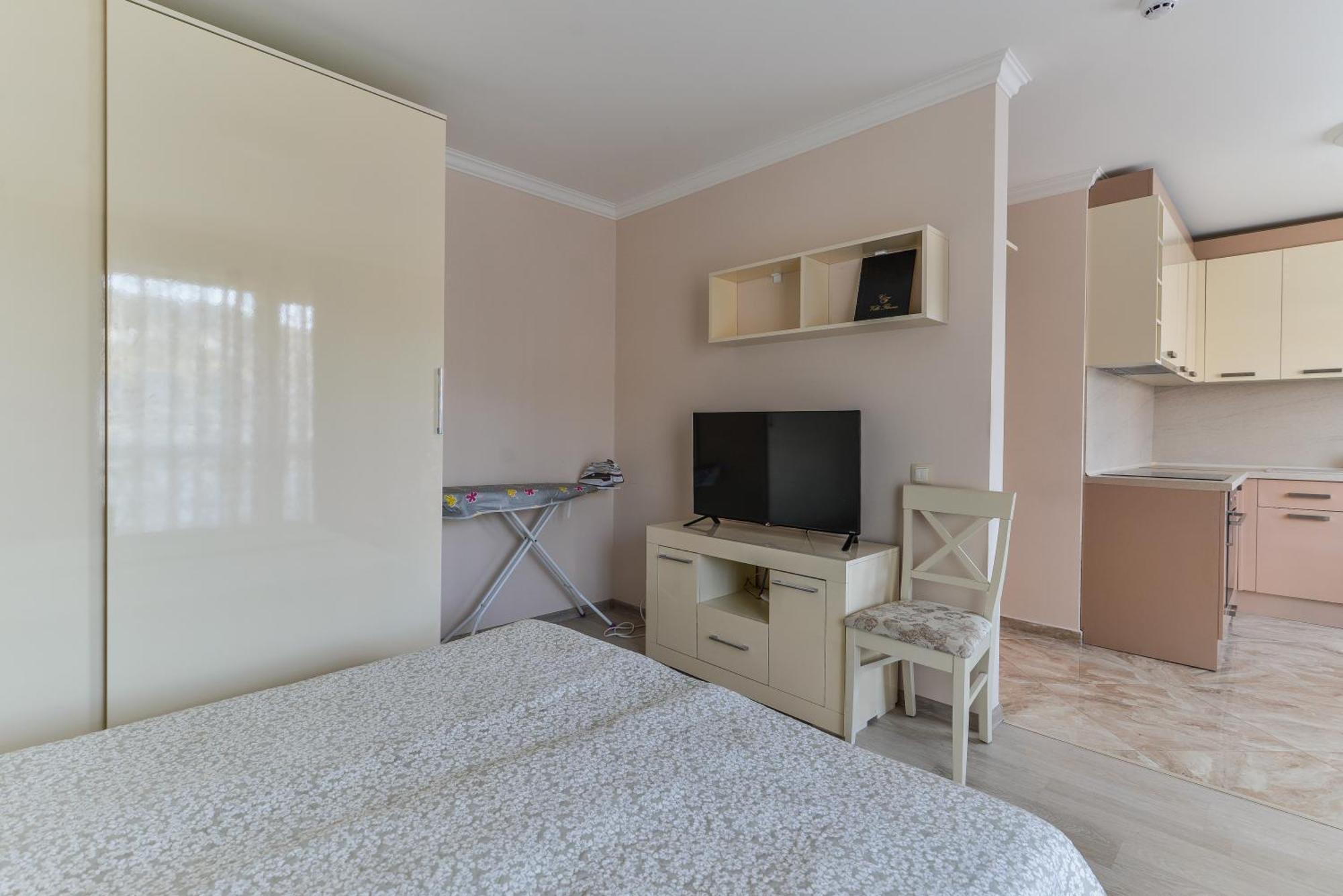 VILLA FLORENCE Apart Hotel Sveti Vlas Buitenkant foto